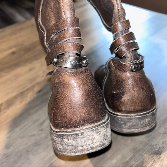 Frye Boots. - Picture 4 of 5